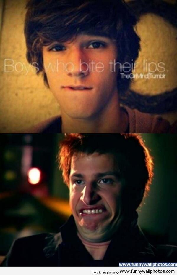 DaFeelingWhen's tweet image. That feeling when boys bite their lip..