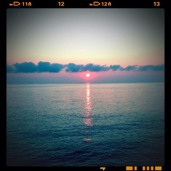 BiagioAntonacci's tweet photo. Buongiorno ..... " alba " http://t.co/neqWFna2jM