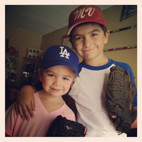 Babes_baseball's tweet photo. My kids will be rocking baseball apparel from the start #baseballkids http://t.co/P4Ulgi7rDI