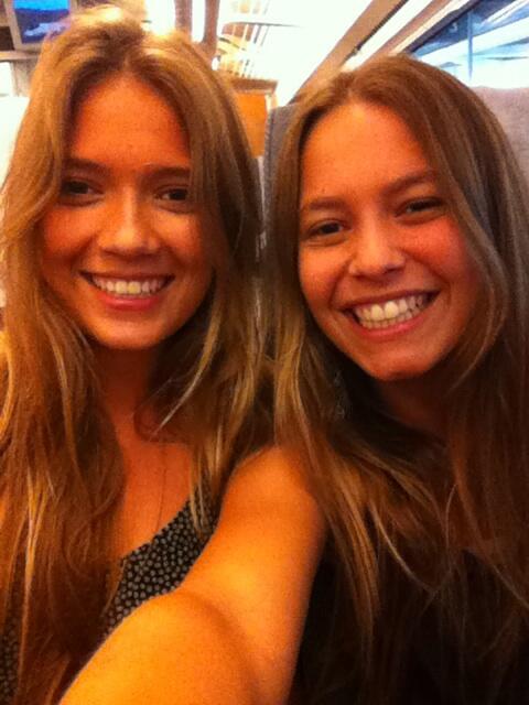 loretorubio95's tweet photo. De camino a Madrid con la más mejor @gemsserra http://t.co/VziS3bHF9G