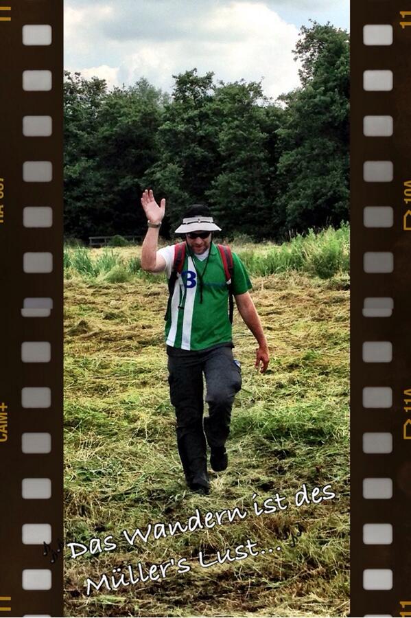 mounzerro's tweet photo. @Dirk4D Go! Jungs go! Ihr schafft das! http://t.co/qXYNN9gST2