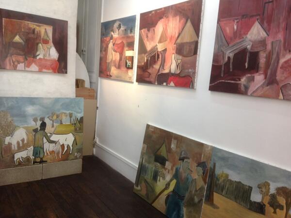 octObre's tweet photo. Ce soir à République : closing de l'expo / Case 2013 / par Bobo Bâ &amp; fin de notre Saison 11 à octObre. http://t.co/P23gOh9b4S