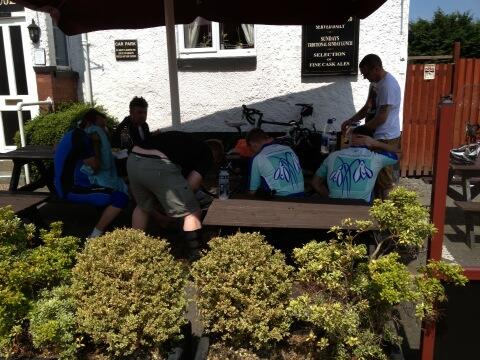 Fino____'s tweet photo. Day 4 almost complete. Just 23 miles to go. Well done lads. http://t.co/0i9740OP8d