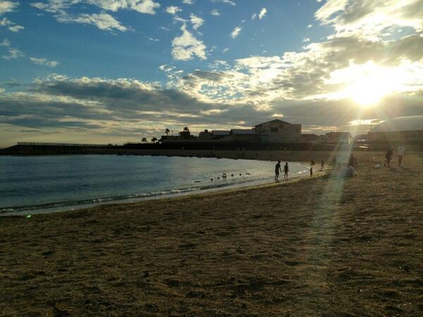 OGASHIN_'s tweet photo. 海の日 http://t.co/pOXnDimUx2
