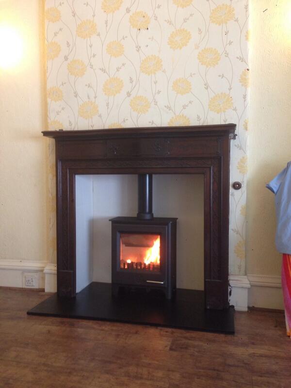 And a <a href="/woodwarmstoves/">Woodwarm Stoves</a> firegem 5 with Rivern slate and original fireplace #lancashire #shattered