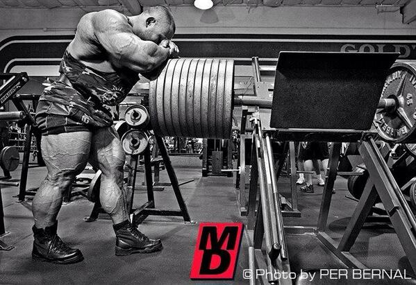 bunkergym's tweet photo. Justo ese momento que cierras los ojos y sabes que una serie y terminas, pero cómo . . . No sabes!! http://t.co/bNWdc7ru0D