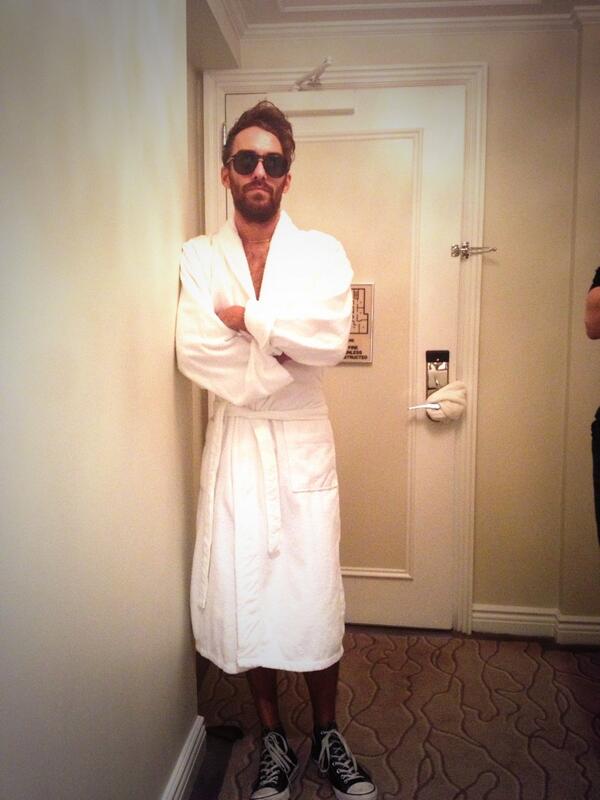 RealDenika's tweet photo. Biews new fashion choices 🛀 this ones for you @LarryRudolph @CheyneThomas   http://t.co/VxVUz9ONBf