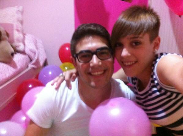 cristyneta's tweet photo. Tevuicmoltissisisisim! ♥ @kiqeferrer http://t.co/sEpbpQiKxA