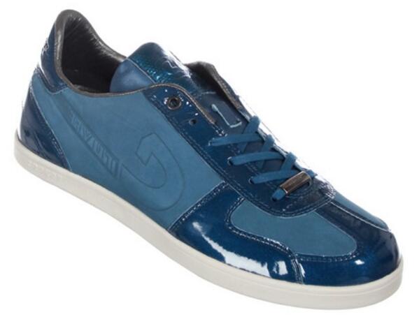 samclarkson4's tweet photo. Want these so bad http://t.co/33Jzu6J2ee