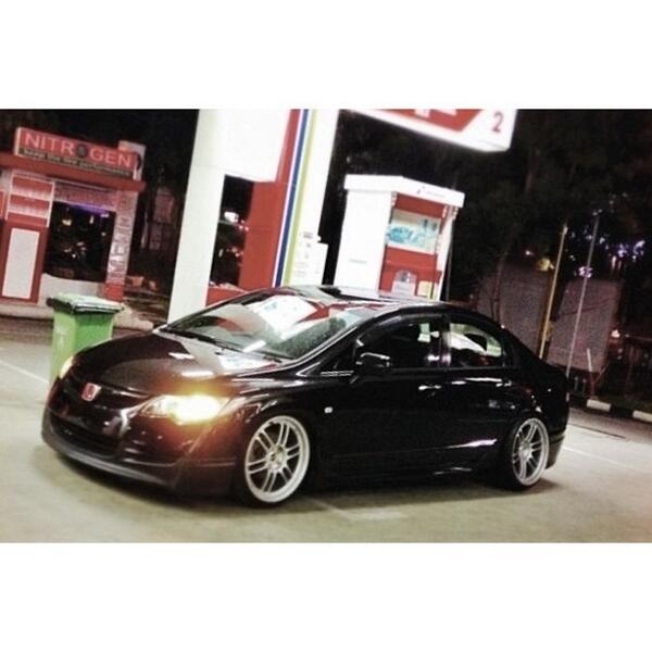 #hawknpoke via @nobility_autoclub's instagram. bit.ly/RwDopZ #cars #rpf01 #royalstance #illest #indofl...