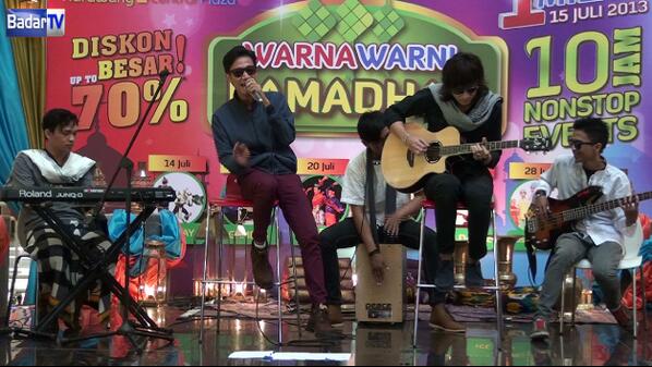 BadarTelevisi's tweet photo. http://t.co/8ZaNQ10TaX