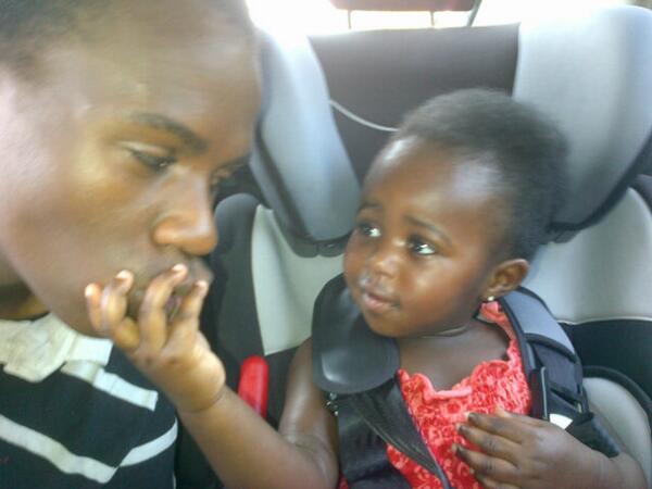 F_Omarion's tweet photo. Babies are cute! http://t.co/zxF5Lwlb1T