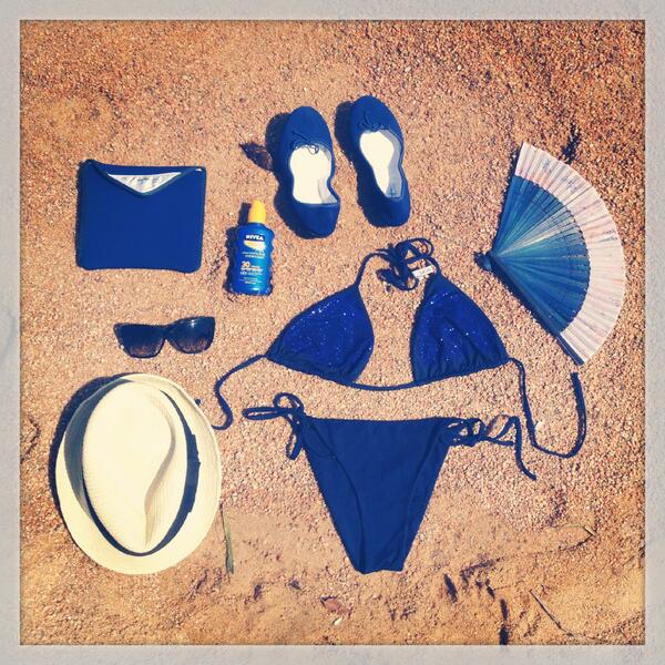 GDressing's tweet photo. Les 5 astuces pour mon sac de plage ! http://t.co/Uy1mbgBgIf #generationdressing #plage #sac #bagllerina #decathlon http://t.co/ixn7ioJPRi