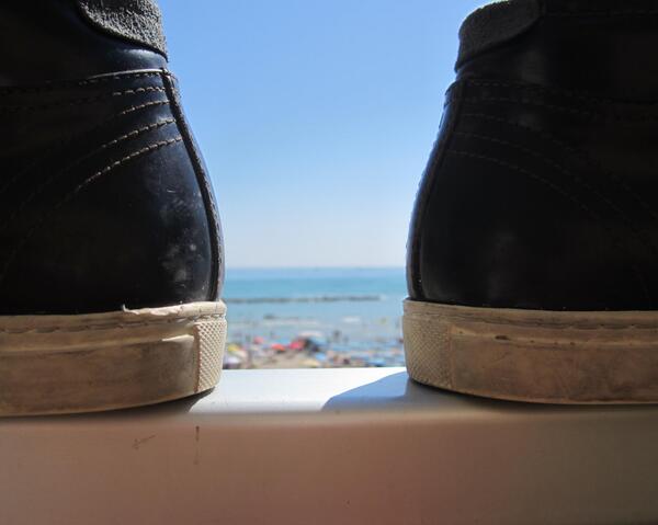 Hyusto's tweet photo. A glimpse to your summer with your hyusto ...  http://t.co/pW030ZLgKy 

#hyusto #hyustoshoes #summer #fashion #shoes http://t.co/KSt7jeanfj