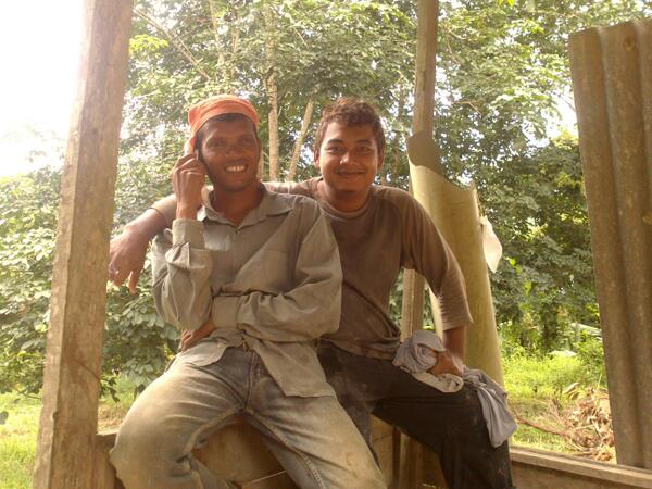 shidarta86's tweet photo. @EllaDmp http://t.co/HAYcbdsete