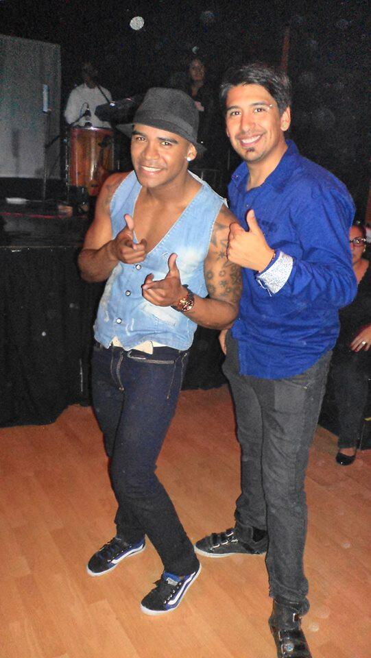 72_chavez's tweet photo. @NegroLindoOffic http://t.co/UecGWPpm3Y