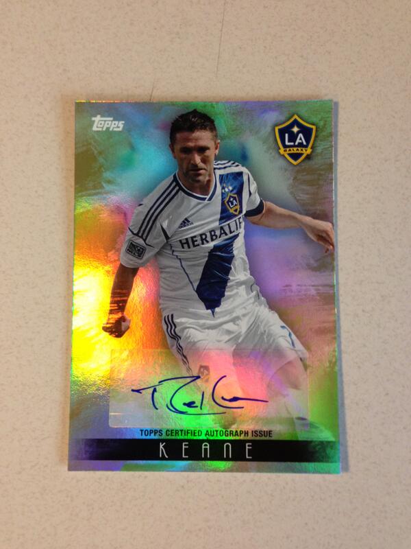 Topps's tweet photo. MLS GIVEAWAY! We will pick 1 RT to win this Robbie Keane gold parallel Maestros auto #'d to 25! @LAGalaxy http://t.co/wH7PJhCfPa