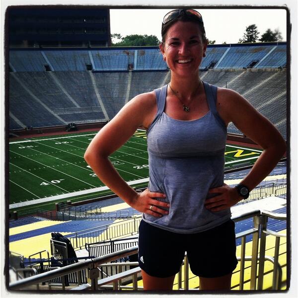 nruedig's tweet photo. Running the stairs in michigan stadium! #98DaysToShine #day59 @espnW #postworkoutsmile http://t.co/KVTU2BGt3H