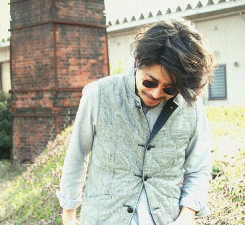 BOSTONCLUB_jp's tweet photo. 【BOSTON CLUB】
WESTON
material:alloy
size:48□20-143
￥21,000　(C04 ￥22,050) http://t.co/mBDkfANWdJ