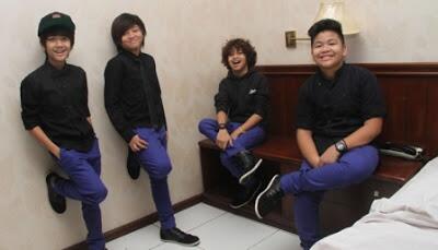 mremetik's tweet photo. I love Coboy Junior.Coboy junior Is The Best.@annetapriscila1 http://t.co/DDXIH1UKmc