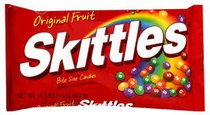 McThumb's tweet photo. @ZachJones0000 screw those apples, GIVE ME FUC*ING SKITTLES!! http://t.co/OAwW7X6nEp