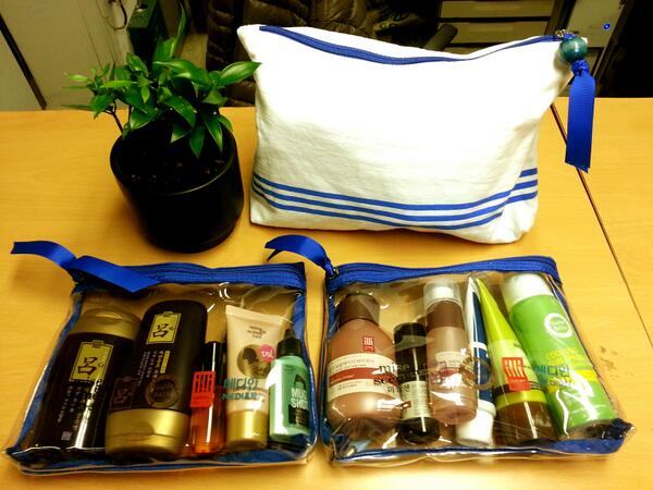 LivingSense's tweet image. 안녕하세요. 리빙독자여러분. 저희는 지금 아주 열심히 8월호 마감을 치르고있답니다. ^^ 
아모레MASS브랜드에서 깜짝선물을 주셨어요. 마감후 리프레시여행의 베스트 파트너로 임명합니다.♡