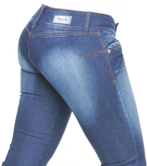 Girls was wearing the Jeans 