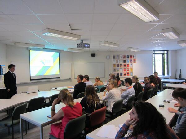 BESTLLN's tweet image. Summer course official opening is about to start !