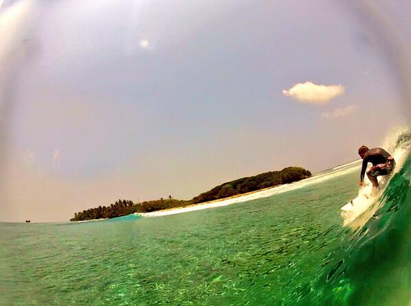 maliksayed's tweet photo. Just because you want business doesn't mean I should stop what I'm doing. #SaveThamburudhoo http://t.co/RfphurCtjf