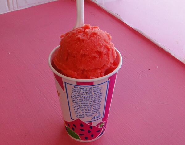 CranstonPatch's tweet photo. Just had this @NESlushCompany on Gansett Ave.. Surefire way to beat heat today. New Biz Story coming later today. http://t.co/o3LSEvfZg6