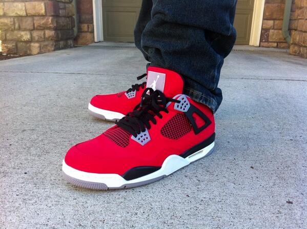 MyHeat23's tweet photo. @_SneakerPorn today's kicks. http://t.co/daEAnX1r4q