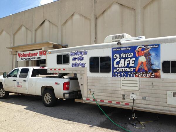 OpRelief's tweet photo. Thanks to The Oil Patch Cafe from Dilley, TX for feeding volunteers today! Come get some great food at HQ! http://t.co/PN7Vqn0Vwt

#OpOk