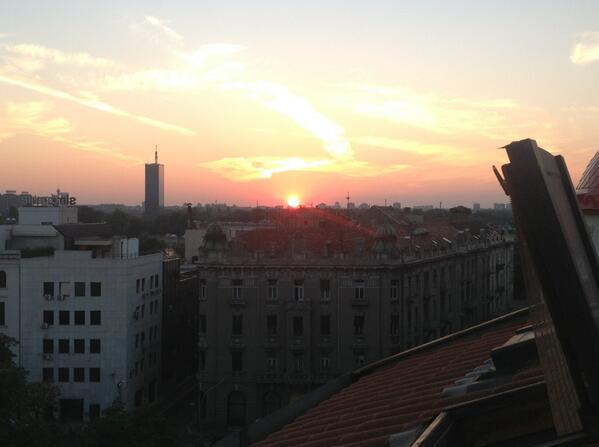 Jins7de's tweet photo. Laatste dag beograd, morgen richting montenegro! http://t.co/ZR95ksJGrT