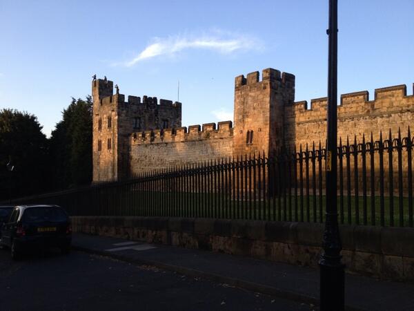 Fino____'s tweet photo. Gorgeous Town http://t.co/9RT5pnZan3