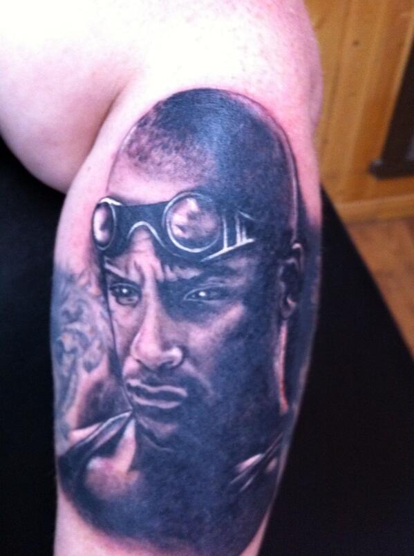 Tanya Chan on Twitter: "My new Vin Diesel as "Riddick" tattoo!!! http://t.co/Iz83cVgE4L" / X