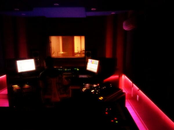 Por las noches nos ponemos románticos en <a href="/fatmanstudiosmx/">Fatman Studios</a>