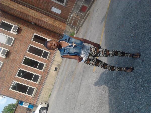 Pretty And Younqq !
   Live Only Once .
<3 <3 <3