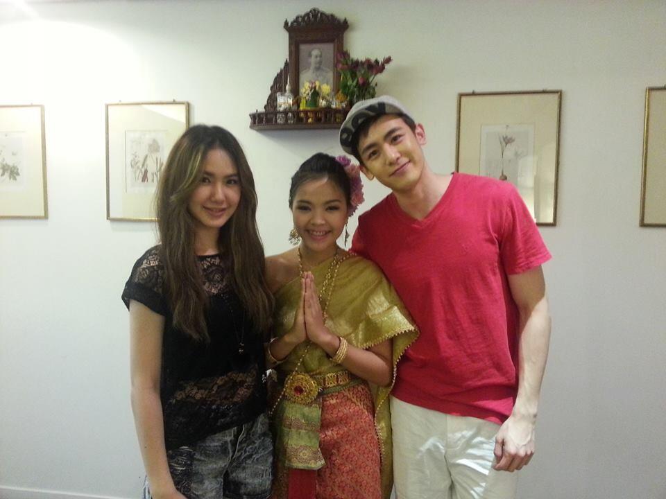 BPh9u9CCMAE3_Fw.jpg:large