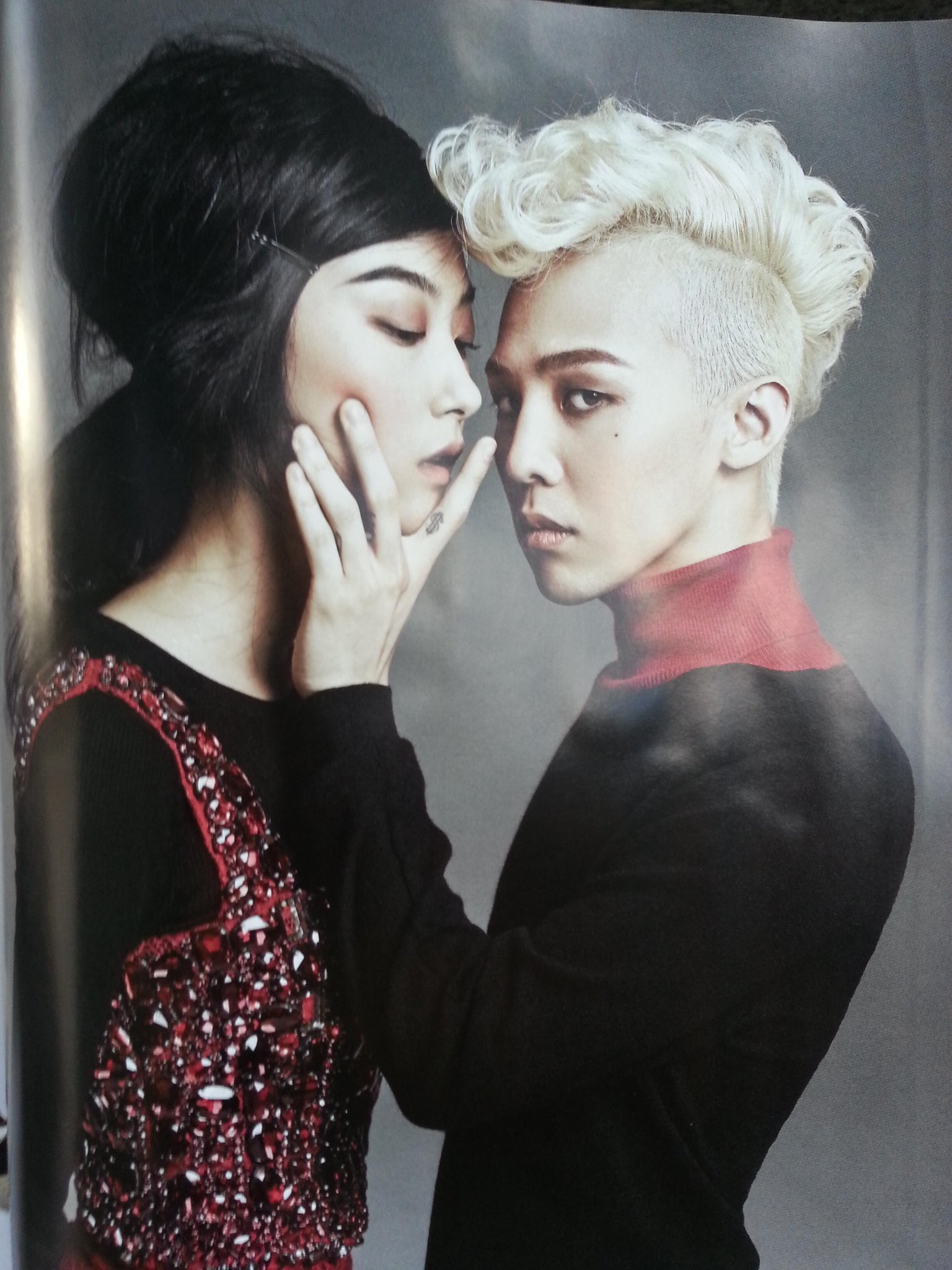 BPhm8OQCAAIbCnk.jpg:large