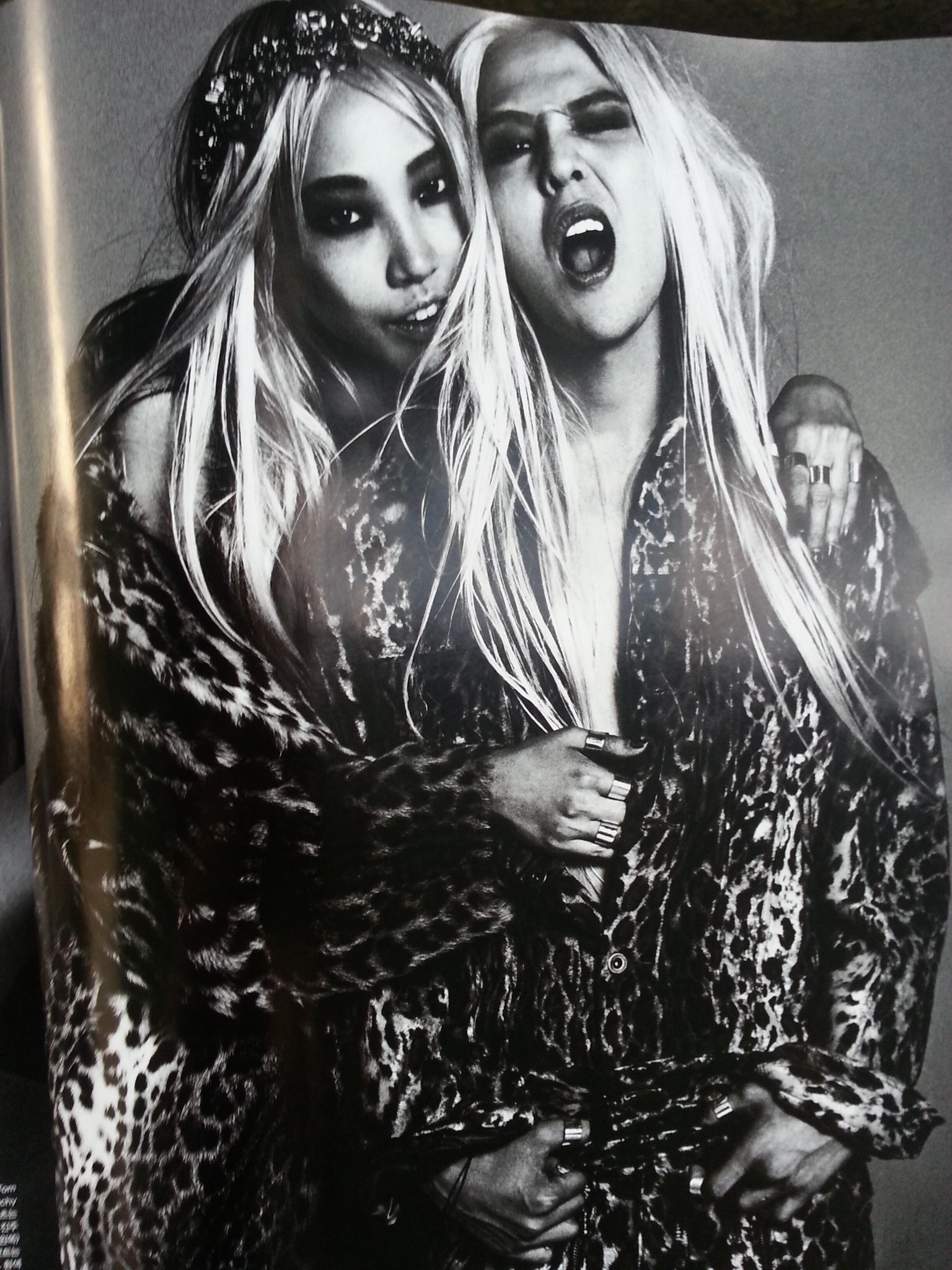 BPhnjSdCcAA2E-z.jpg:large