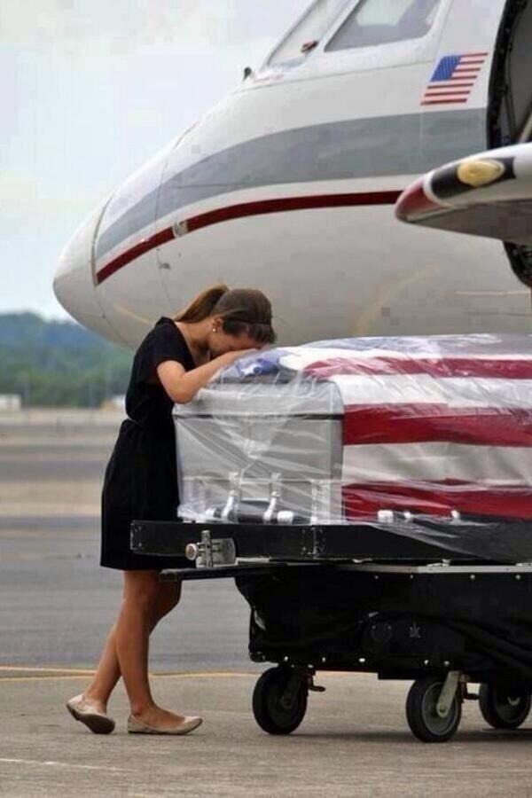 People still thinks this is Lea Michele? This is Ashley Eden who's husband died in war.