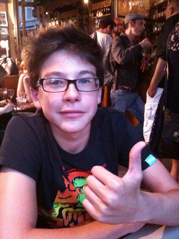 De la part de Paulo : "super le spectacle de <a href="/cvigneaux/">Caroline Vigneaux</a> !!"