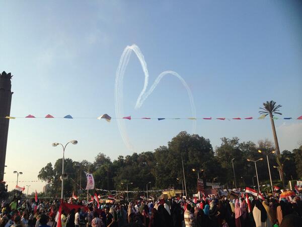 sharifkouddous's tweet photo. Egyptian Air Force putting US military aid to work. Yet another heart in the sky. #Egypt http://t.co/XqbPP9kgnz