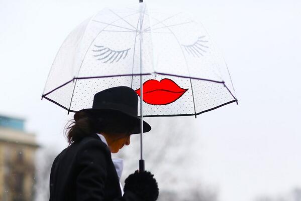 SuddenlySal's tweet photo. OMG! @FelixRey umbrella's are AMAZING! So playful &amp; chic! How can you not smile when you see one of these. http://t.co/Qgpc0TCEyo