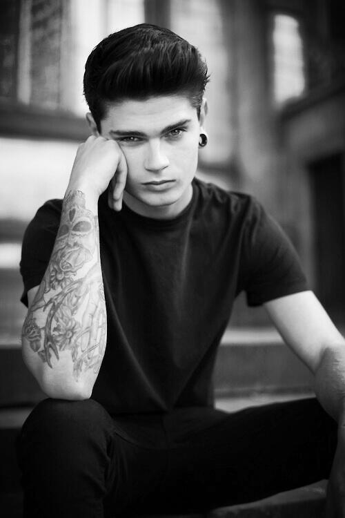 hombres duchandose juntos tios buenos tatuados office girls wallpaper hombres duchandose juntos tios buenos tatuados office girls wallpaper