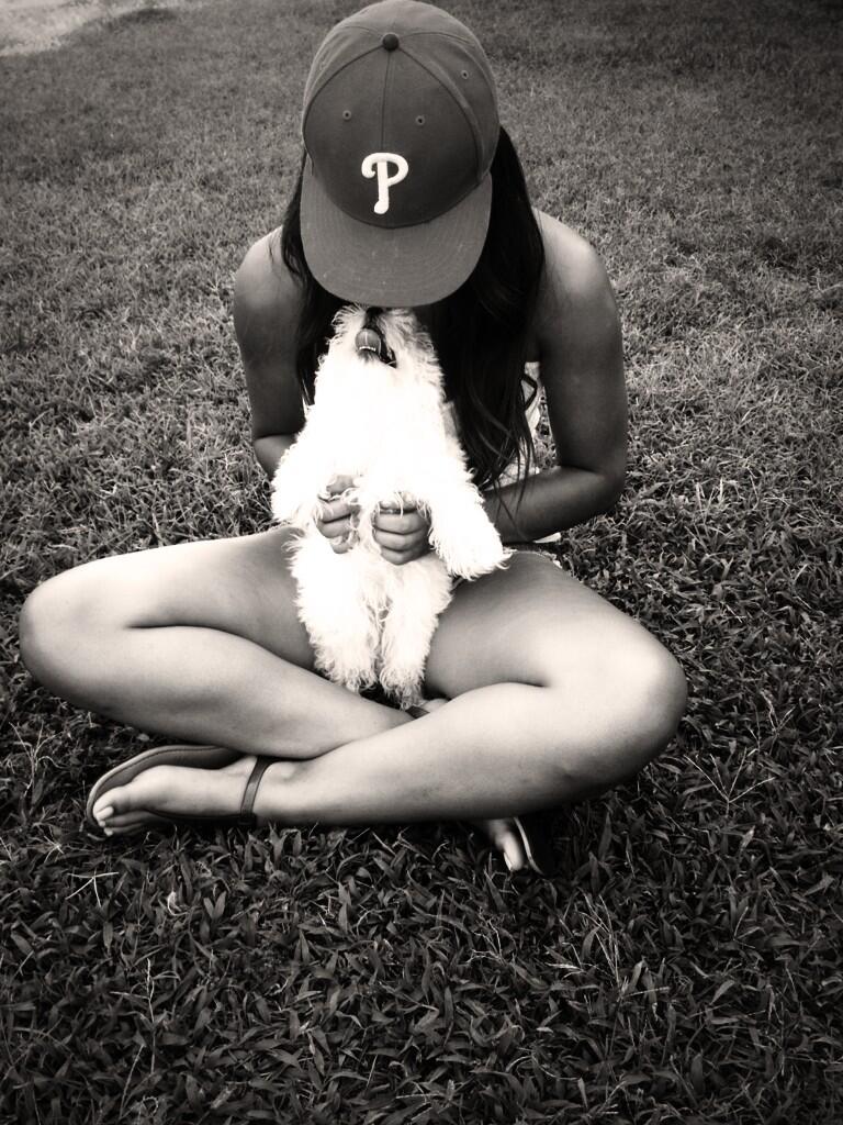 BPkxipGCMAAPZ_c.jpg:large