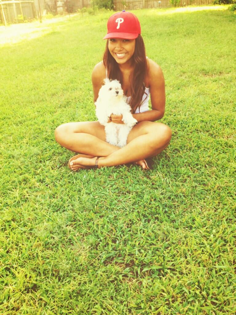 BPkzgKnCcAA839v.jpg:large