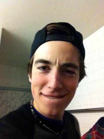 PCBGUltimate's tweet photo. How many days till preseason? This guy is ready @whitten19 http://t.co/7CGl12K340