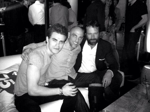 paulwesley's tweet photo. Feels like the old days @MSiega http://t.co/ic0GfXTi0Y