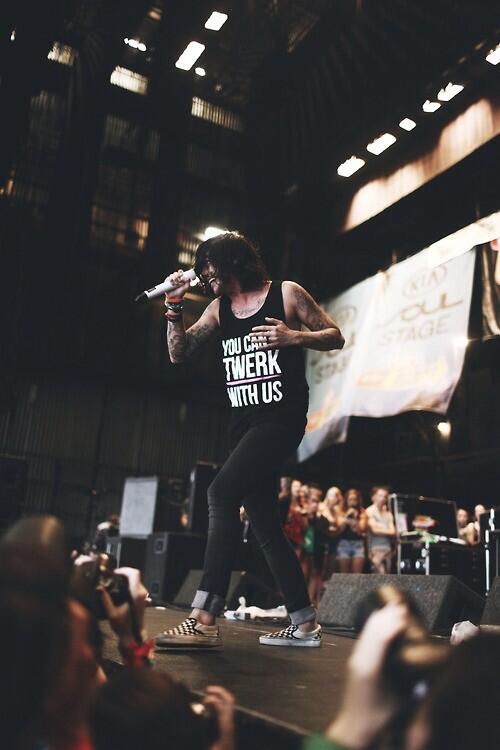 sleeping with sirens warped tour